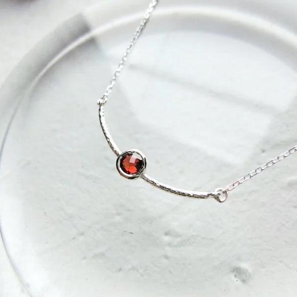 Felice Garnet Smile Necklace - 925 Sterling Silver - Adjustable Chain