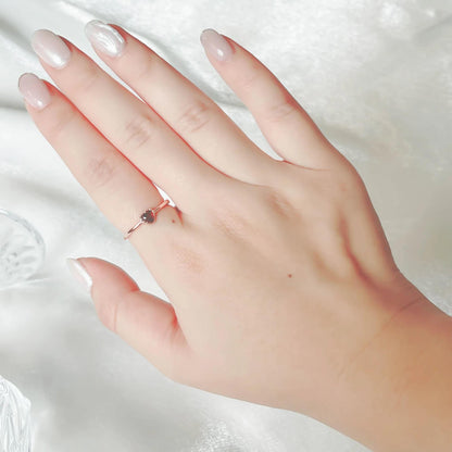 Amore Melting Heart Garnet Ring - 925 Sterling Silver - Passion Stone